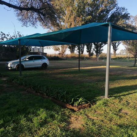 Biekiesvlei Hotel Lichtenburg Buitenkant foto
